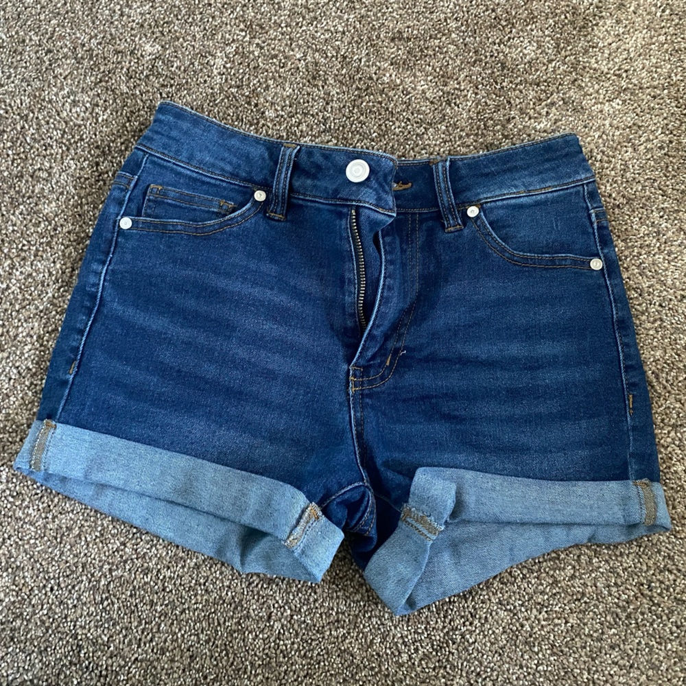 Love wish Denim Shorts size Small